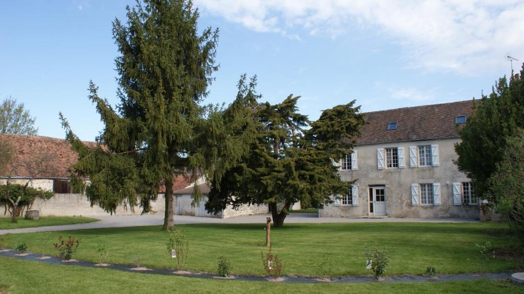 Bed and Breakfast La Maison D'A Cote Alençon Exterior foto